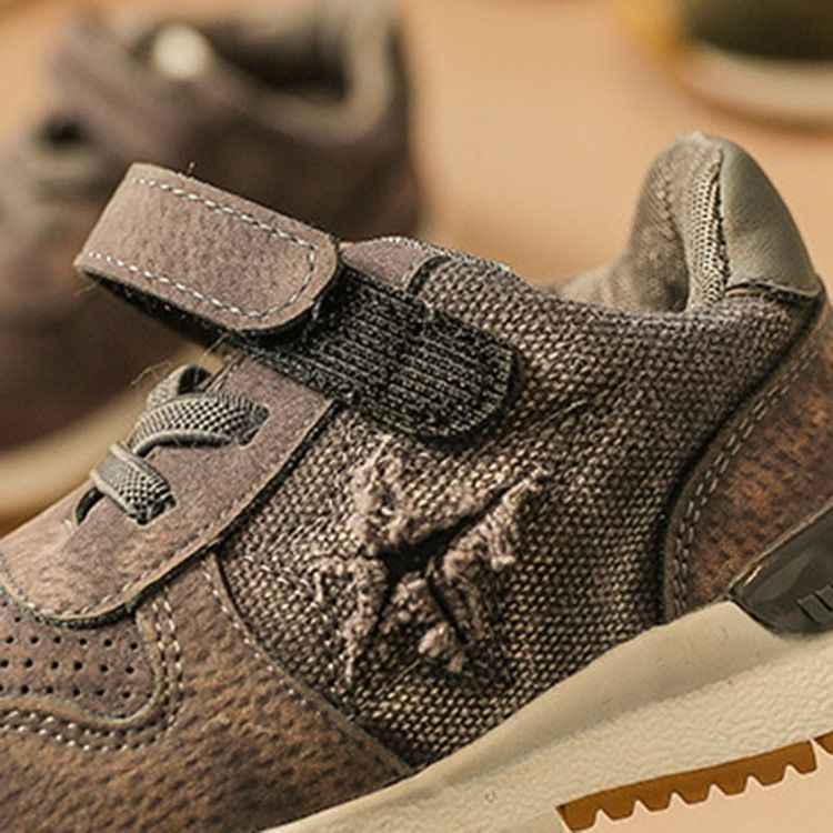 Sapatos Infantis Lisos De Velcro