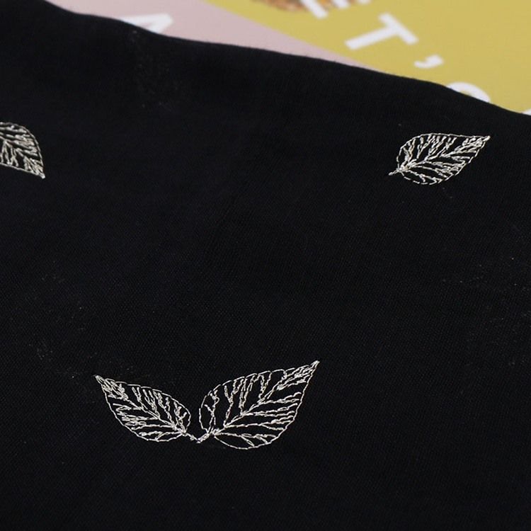 Lenço Feminino Bordado Vintage Com Planta