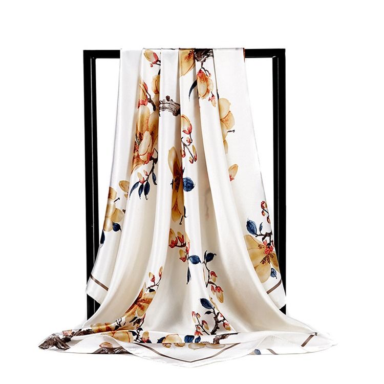Lenços Florais Com Estampa Charmeuse Feminina