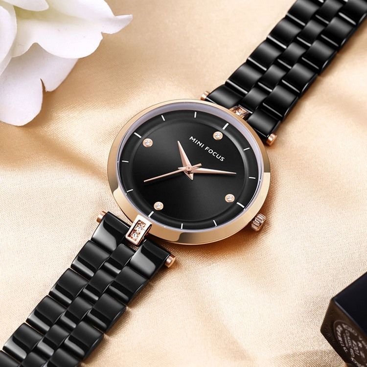 Relógio Feminino Clássico Com Pulseira De Aço Quartzo Diamante À Prova D'água