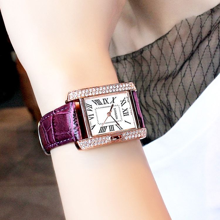 Relógio Feminino Com Pulseira De Couro Quadrada Diamante