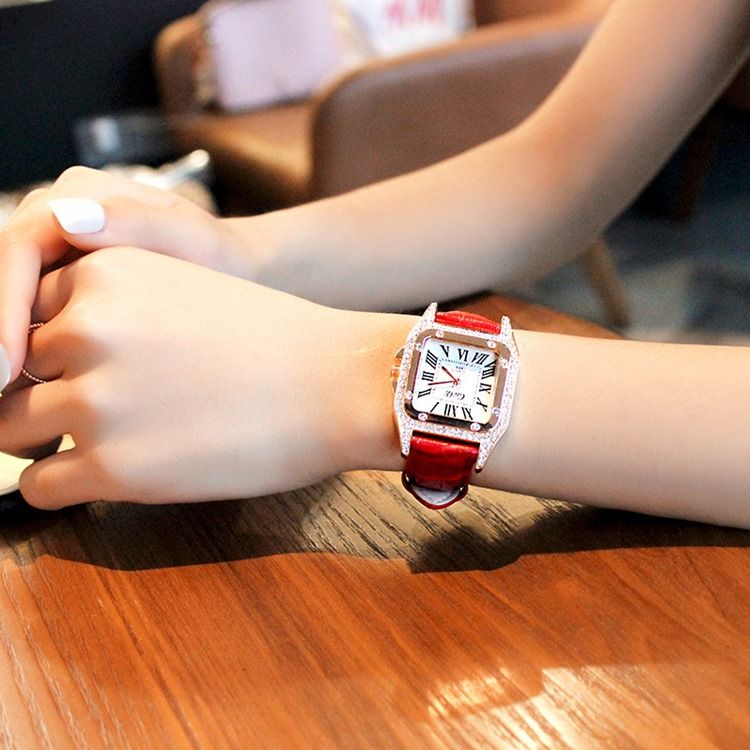 Square Diamante Pu Mulheres Watch