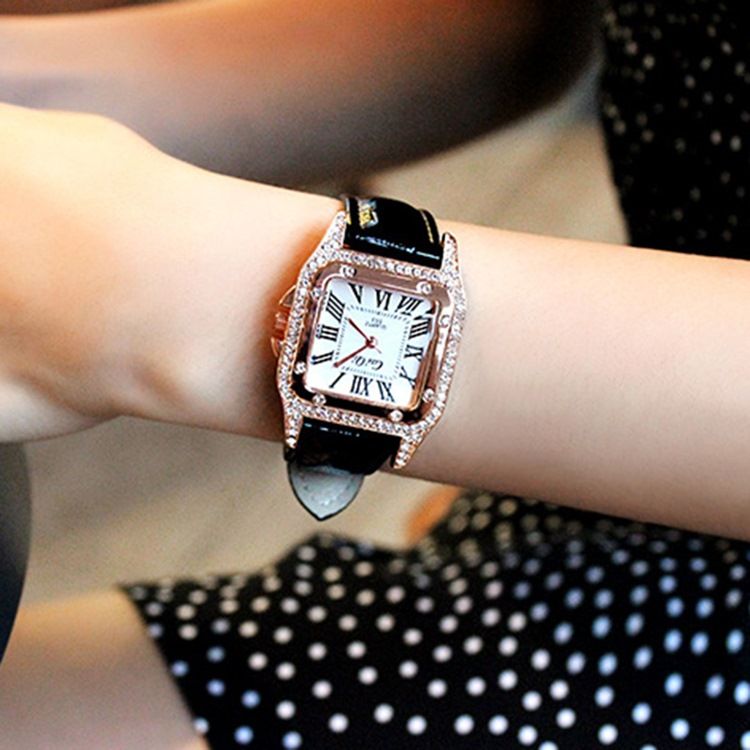 Square Diamante Pu Mulheres Watch