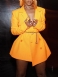 Amarelo