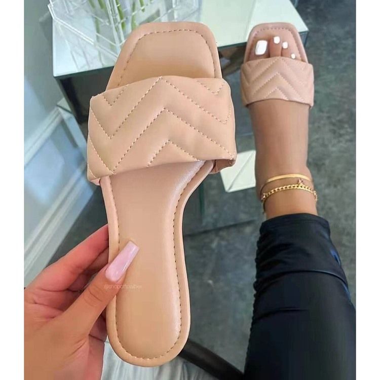 Fio Flip-flop Liso Com Chinelos Femininos De Borracha