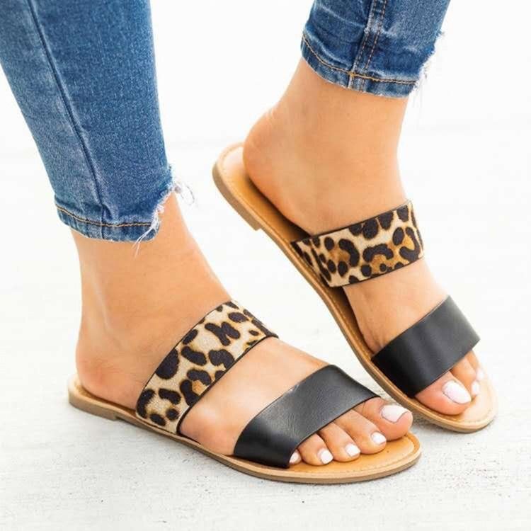 Flip-flop Liso Com Chinelos Femininos De Borracha