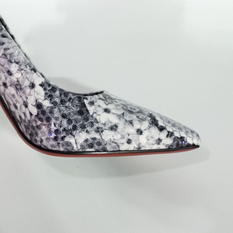 Imprimir Sapatos De Formatura Feminina De Salto Agulha Com Bico Fino