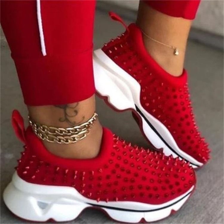 Rebite Deslizante Feminino Com Salto Redondo Médio (3-5 cm). Sapatos Finos