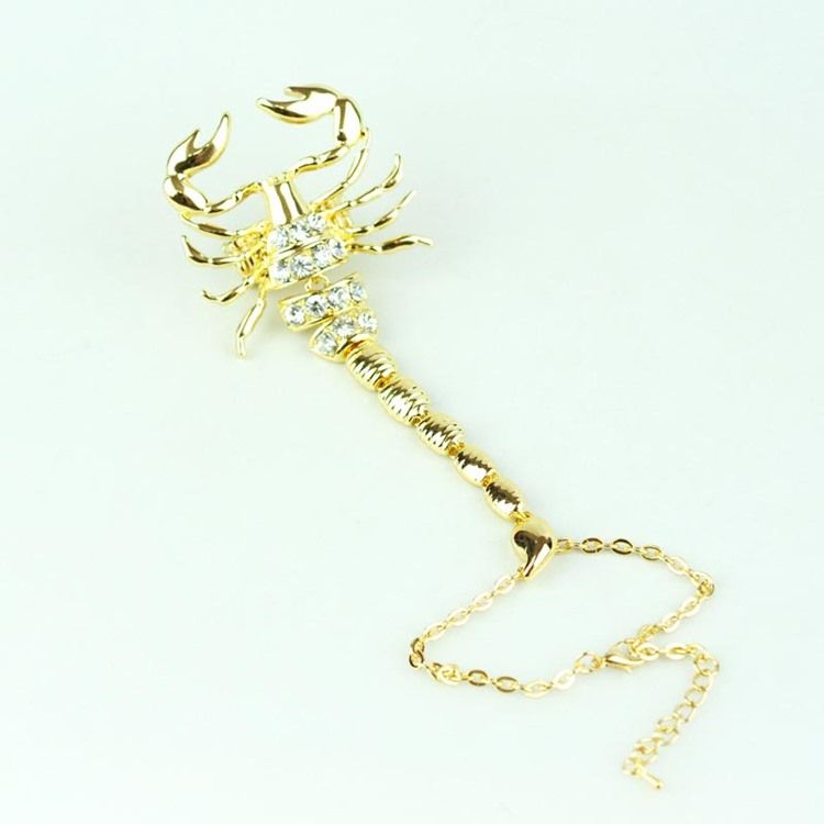 Pulseira Charm Diamante Escorpião